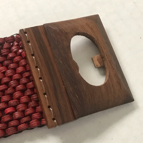 Beaded Stretch Belt Dark Red Interlocking Buckle - Picture 7 of 12